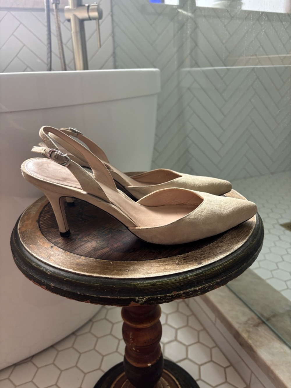 Stuart Weitzman Beige Suede Slingback Pointed-Toe Heels
